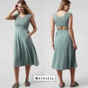 Athleta Ryder Green Fit & Flare Cutout Dress w/Pockets Size 2X 18 20 Plus Travel